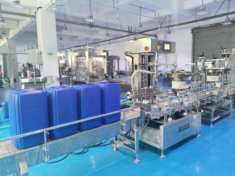 食品添加劑稱重灌裝機生產線細節部分